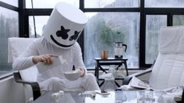 Marshmello - Keep it Mello ft. Omar LinX