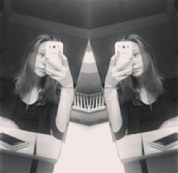 emese-simon